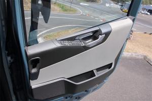 沃爾沃 新FH重卡 540馬力 6X4 國(guó)五牽引車(chē)(澳大利亞版)