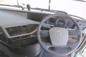 沃爾沃 新FH重卡 540馬力 6X4 國(guó)五牽引車(chē)(澳大利亞版)
