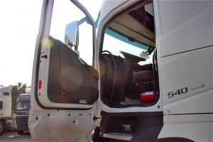 沃爾沃 新FH重卡 540馬力 6X4 國(guó)四牽引車(chē)(大件車(chē))