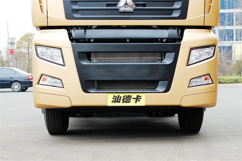 中國重汽 汕德卡SITRAK C7H重卡 540馬力 4X2 國五牽引車(高頂)(ZZ4186V361HE1B)
