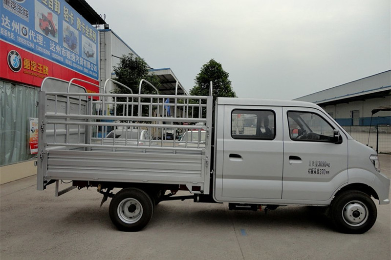 重汽王牌 W1系 1.8L 62馬力 柴油 3.1米 國四單排倉柵式微卡(CDW5030CCYN1M4)