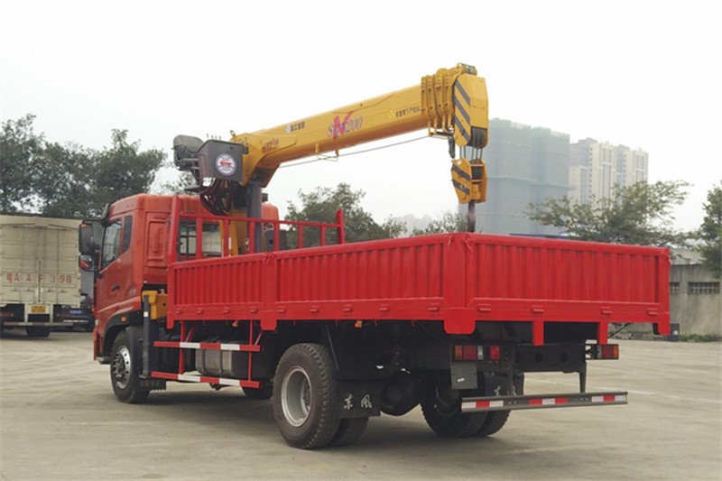 重汽王牌 W5D 4X2 180馬力 國五隨車吊