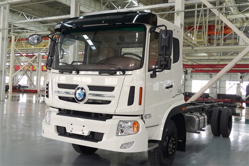 重汽王牌 W5D-M中卡 180馬力 4X2 6.8米 國(guó)四倉(cāng)柵式載貨車(chē)(CDW5161CCYA1N4L)