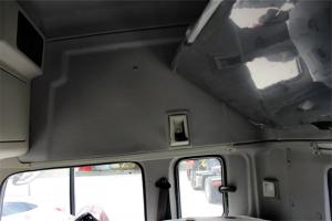 中國(guó)重汽 豪曼重卡 340馬力 4X2 國(guó)五牽引車(半高頂)(ZZ4188K10EB0)