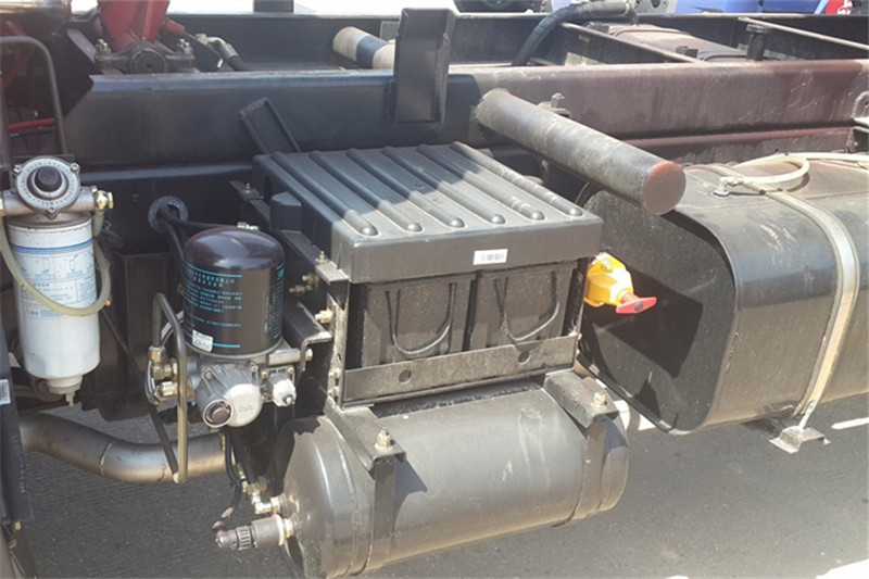 中國重汽 豪曼 160馬力 4.2米 國四自卸車(ZZ3128G17DB0)
