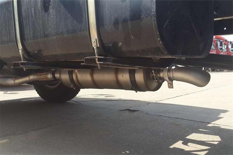中國重汽 豪曼 130馬力 4X2 3.8米 國四自卸車(ZZ3048F18DB1)