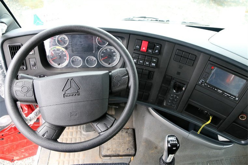 中國重汽 HOWO T7H重卡 400馬力 4X2 國四危險(xiǎn)品牽引車(ZZ4187V3中國重汽 HOWO T7H重卡 400馬力 4X2 國四危險(xiǎn)品牽引車(ZZ4187V361HD1W)1HD1W)