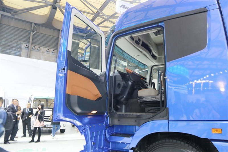 福田 歐曼EST 6系重卡 510馬力 國(guó)五6X4牽引車(chē)(BJ4259SNFKB-AA)