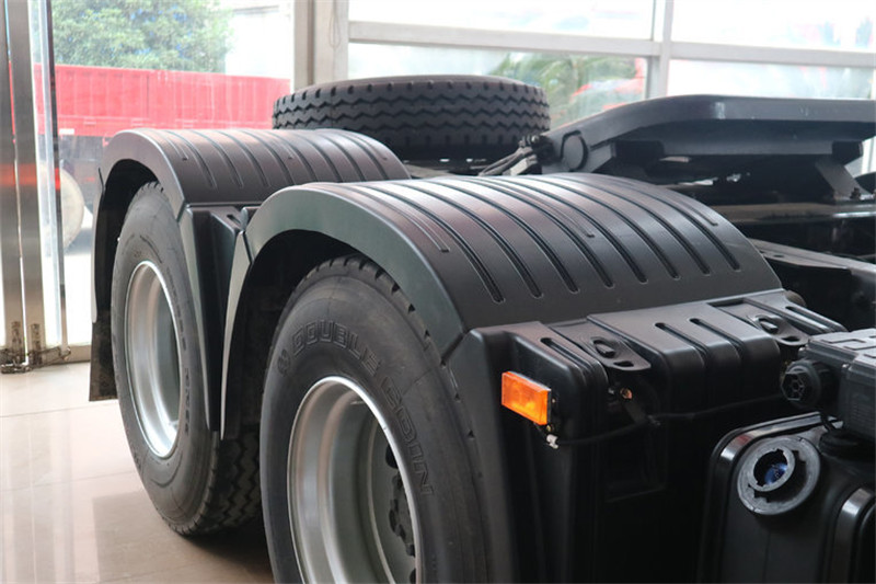 福田 歐曼EST-A 6系重卡 490馬力  國五6X4牽引車(BJ4269SNFKB-AC)