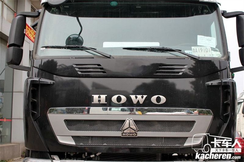 中國重汽 HOWO T7H重卡 360馬力 4X2 國四牽引車(ZZ4187N361HD1B)