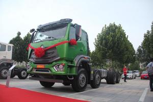 中國(guó)重汽 豪瀚N6G重卡 380馬力 8X4自卸車(chē)底盤(pán)