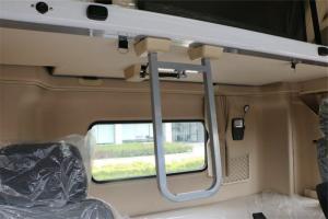 陜汽重卡 德龍X5000 550馬力 6X4 國(guó)五牽引車(SX4250XC4Q2)