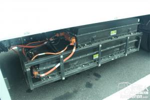 躍進(jìn) 超越E300 4.5T 4.17米單排廂式純電動(dòng)輕卡(SH5047XXYZFEVMZ)78.8kWh