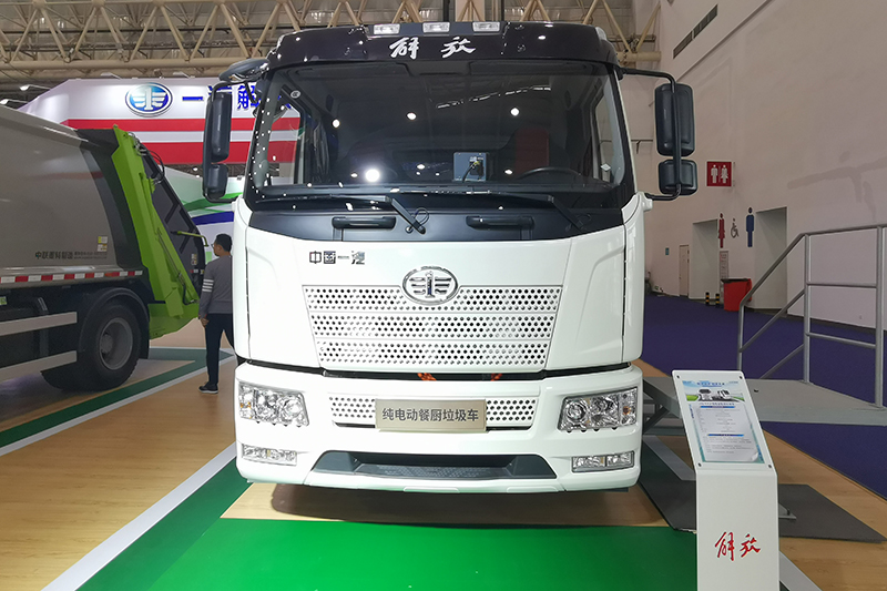 一汽解放 J6L 4×2 160kW 純電動(dòng)餐廚垃圾車