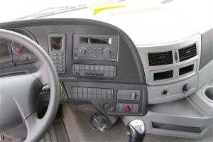 福田 歐曼GTL 9系重卡 375馬力 8X4 國(guó)五5.8米自卸車(chē)(BJ3259DLPKE-AD)