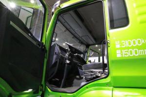 陜汽重卡 德龍新M3000 350馬力 8X4 5.6米 國(guó)五垃圾自卸車(chē)(SX5310ZLJMB246B)