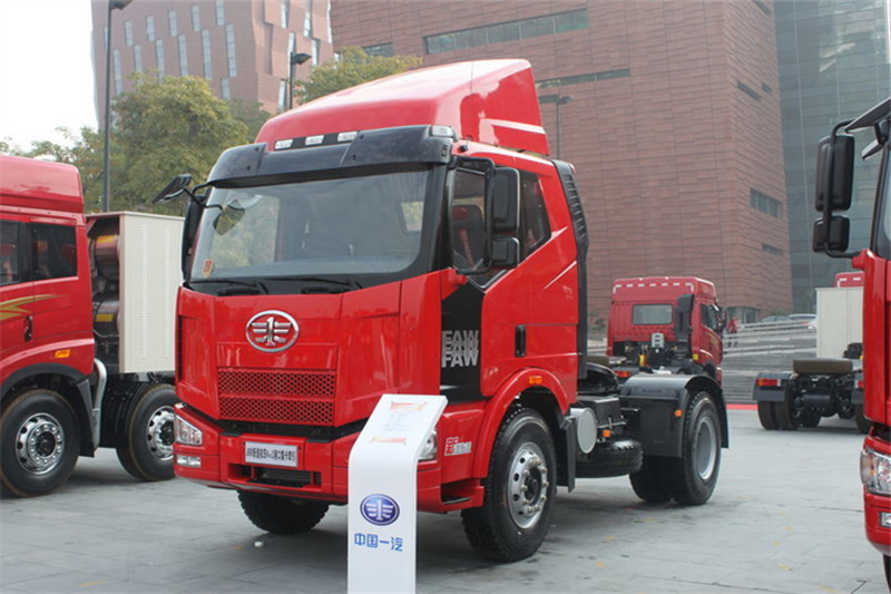 一汽解放 J6M重卡 350馬力 4X2 國(guó)五牽引車(chē)(直接擋)(CA4180P63K2AE5)