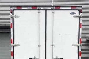 慶鈴汽車 五十鈴KV600 7.3T 4.17米單排 96.77kWh 純電動廂式輕卡載貨車(QL5070XXYBEVECCA)