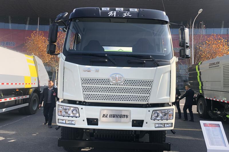 一汽解放 J6L 320馬力 8×4 國(guó)五攪拌車(chē)（CA5310GJBP6K2T4E5） 