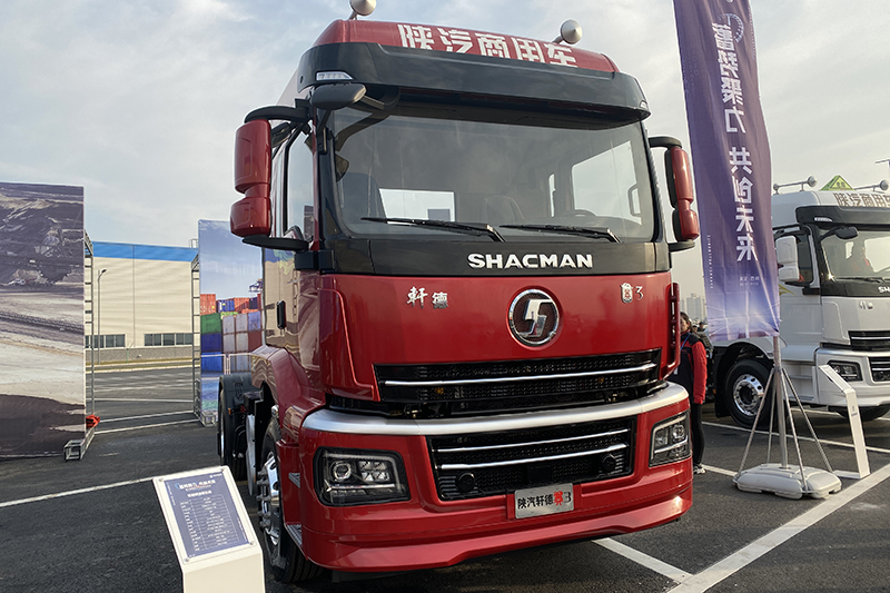 陜汽商用車 軒德翼3 350馬力 4×2 國六 港口運(yùn)輸牽引車 