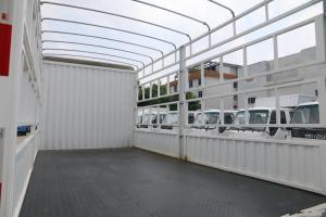 慶鈴 五十鈴KV100 98馬力 4.17米 國五單排倉柵式輕卡載貨車(QL5041CCYA6HAJ)