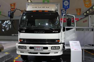 慶鈴 FVZ重卡 300馬力 6X4 9.3米 國(guó)五欄板載貨車(QL1250WTFZ)