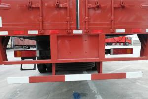 東風(fēng)商用車(chē) 天龍VL重卡 245馬力 6X2 9.6米 國(guó)五廂式載貨車(chē)(DFH5250XXYAX1V)