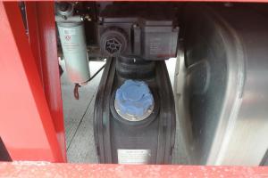 東風(fēng)商用車 天錦VR中卡 2019款 210馬力 4X2 8米 國(guó)五廂式載貨車(DFH5180XXYBX2DV)