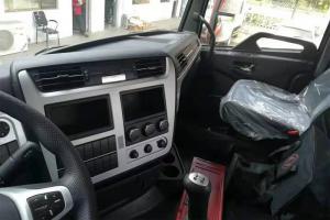 東風(fēng)商用車(chē) 天龍KL重卡 300馬力 6X2 9.6米 國(guó)六欄板載貨車(chē)(DFH1250D2)