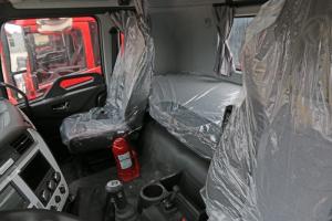 東風(fēng)商用車(chē) 天龍KL重卡 465馬力 8X4 9.6米 國(guó)五欄板載貨車(chē)(超速擋)(DFH1310A1)