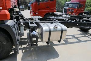 東風(fēng)商用車 天錦中卡 180馬力 4X2 6.75米 國(guó)五倉(cāng)柵式載貨車(DFH5160CCYBX1JVA)