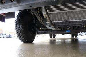 東風(fēng)商用車 天錦中卡 160馬力 4X2 6.2米 國(guó)五倉(cāng)柵式載貨車(DFH5160CCYBX1JV)
