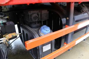 東風(fēng)商用車 天錦中卡 160馬力 4X2 6.2米 國(guó)五倉(cāng)柵式載貨車(DFH5160CCYBX1JV)