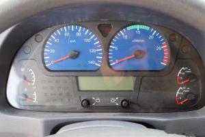 東風(fēng)商用車 天錦中卡 180馬力 4X2 6.75米 國(guó)五欄板載貨車(DFH1180BX1JV)