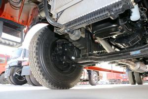 東風(fēng)商用車 天錦中卡 160馬力 4X2 6.75米 國(guó)五倉(cāng)柵式載貨車(DFH5160CCYBX1JV)