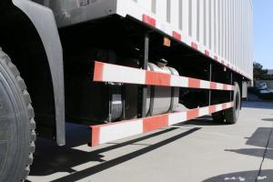 東風(fēng)商用車 天錦中卡 180馬力 4X2 7.7米 國(guó)五廂式載貨車(DFH5160XXYBX2JV)