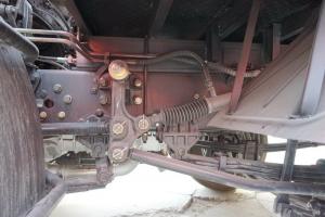 東風(fēng)商用車 天龍重卡 350馬力 8X4 9.6米 國(guó)五倉(cāng)柵式載貨車(DFH5310CCYA1)