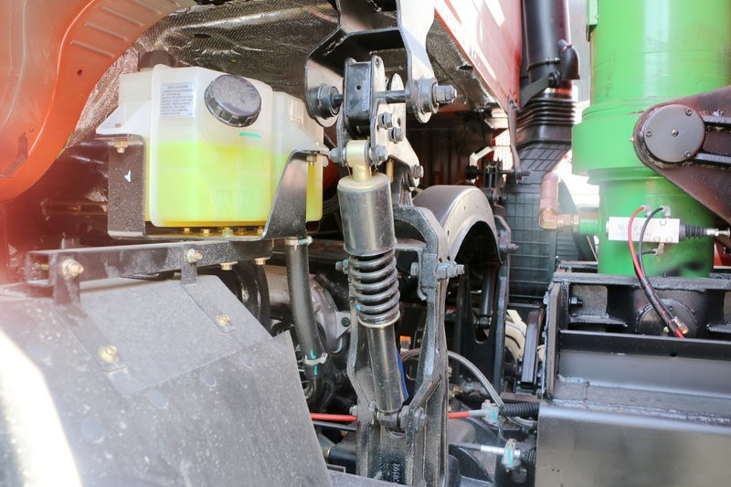 東風(fēng)商用車 天龍KC重卡 420馬力 8X4 7.2米 國(guó)五自卸車(DFH3310A3)