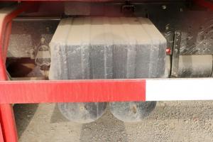 上汽紅巖 新金剛M500 390馬力 8X4 7.8米 國(guó)五 自卸車(chē)(CQ3316HXDG396L)