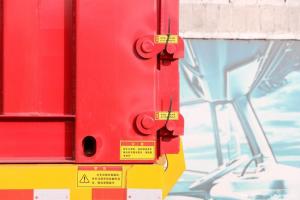 上汽紅巖 新金剛M500 430馬力 8X4 國(guó)五 平板自卸車(chē)(CQ3316HXVG426B)
