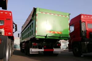 上汽紅巖 新金剛M500 390馬力 8X4 7.6米 國(guó)五 自卸車(chē)(CQ3316HTVG366L)