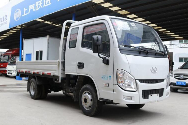 上汽躍進(jìn) 福運S80 113馬力 4×2 國六 排半 欄板載貨車 軸距2850mm