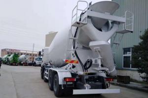 陜汽重卡 德龍新M3000 輕量化版 340馬力 8X4 7.98方混凝土攪拌車(chē)(SX5310GJBMB306)