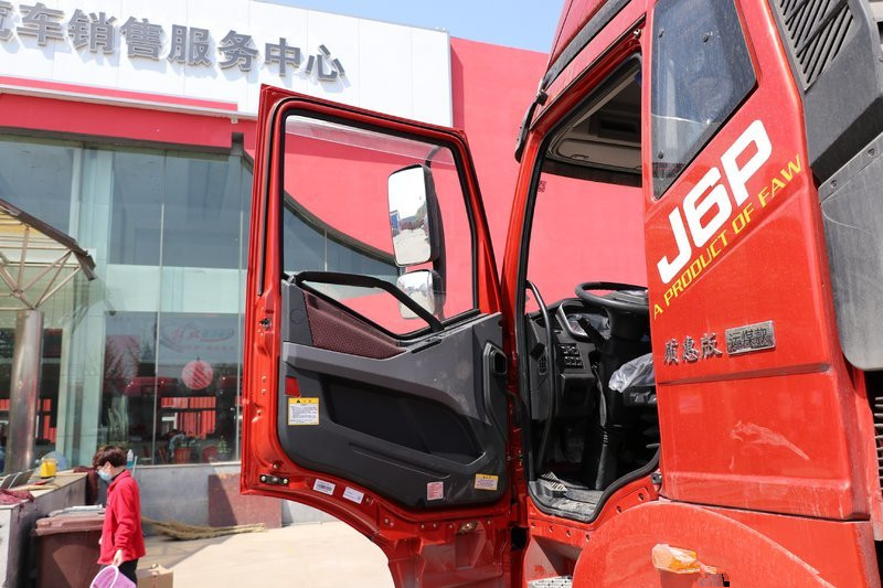 一汽解放 新J6P重卡 質(zhì)惠版 運煤款 380馬力 6X4 國六 牽引車(CA4250P66K25T1E6)
