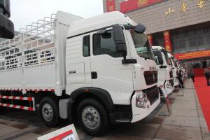 中國(guó)重汽 HOWO T5G重卡 280馬力 6X2 9.52米 國(guó)五 倉(cāng)柵式載貨車(chē)(ZZ5257CCYM56CGE1)