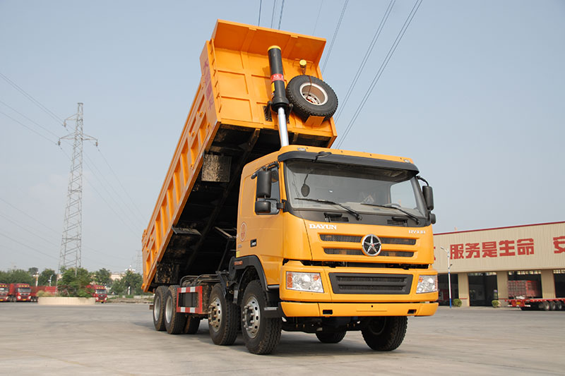 大運重卡 新N8E復(fù)合 350馬力 8X4 6.6米 國五 自卸車(12檔)(CGC3310D5DDAD)