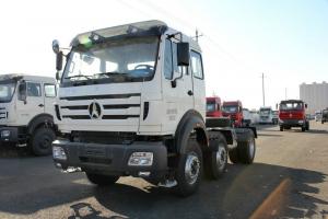北奔 NG80B重卡 380馬力 6X2 國(guó)五 LNG牽引車(chē)(北奔后橋)(ND4240L27J6Z00)