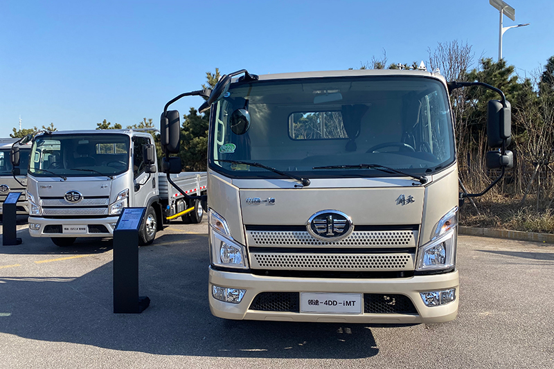 一汽解放輕卡 領(lǐng)途-4DD i-MT 150馬力 4×2 國六 單排 欄板載貨車 i-MT