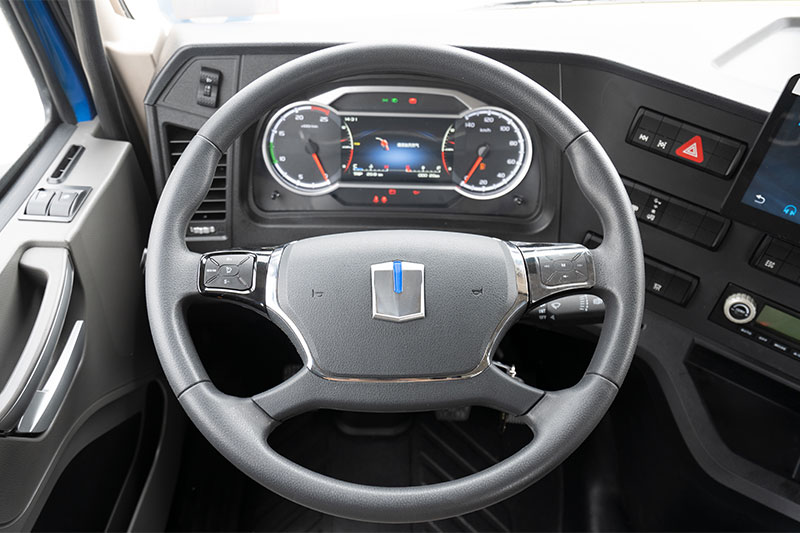 遠(yuǎn)程汽車(chē) 甲醇重卡 316kw 6×4 國(guó)六 牽引車(chē)(DNC4250GM6) 低速版本（帶限速89km/h）