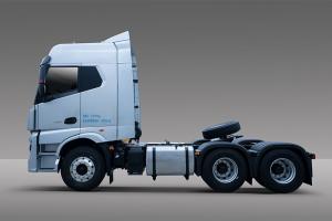 遠(yuǎn)程汽車 甲醇重卡 316kw 6×4 國六 牽引車(DNC4250GM6) 低速版本（帶限速89km/h）
